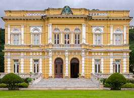 Palácio Rio Negro: De residência particular a centro cultural.